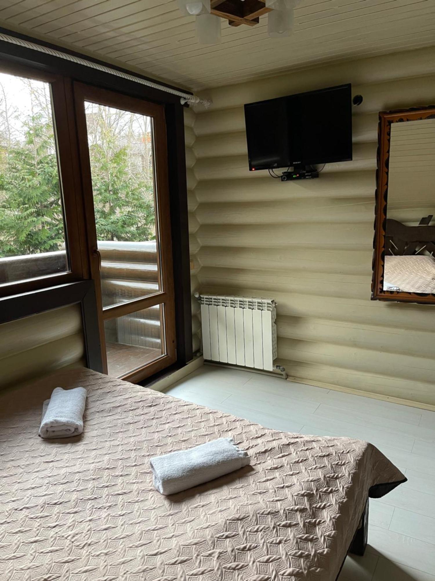 Goral Cottage In Myhove Eksteriør bilde