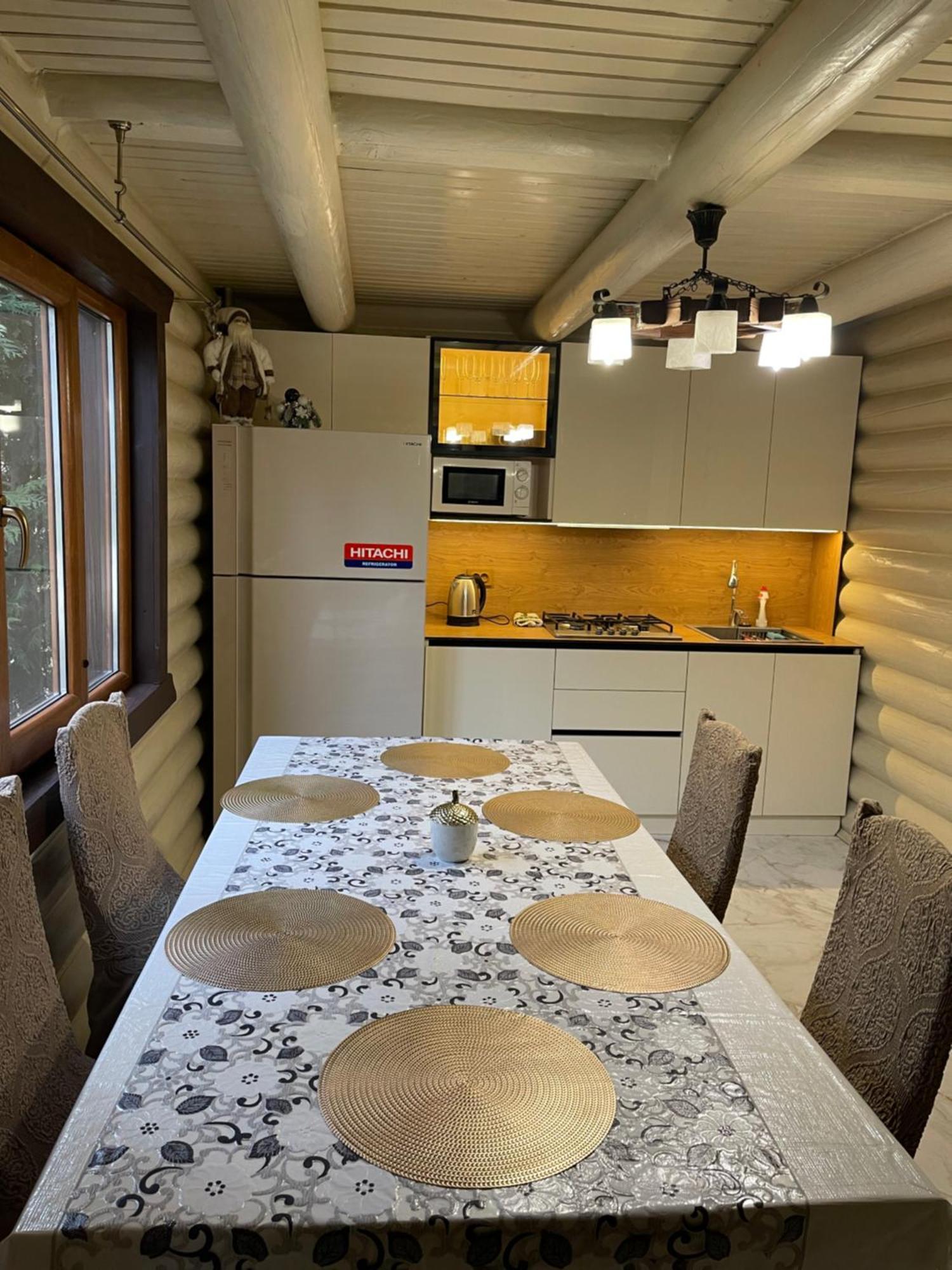 Goral Cottage In Myhove Eksteriør bilde